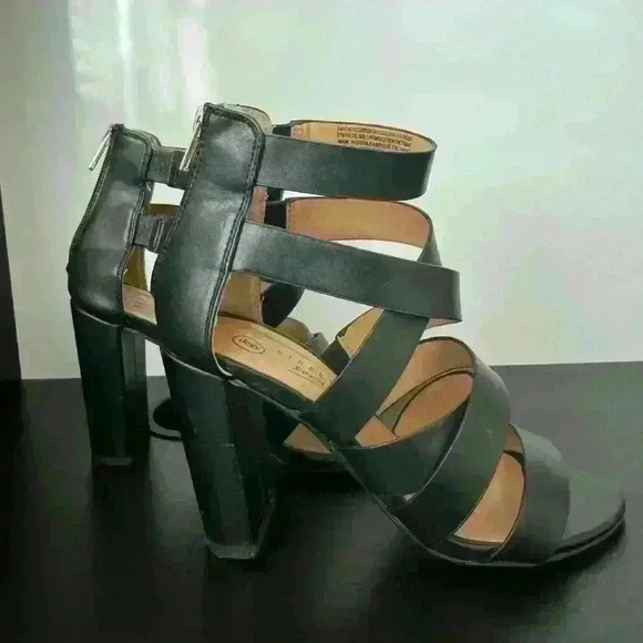 Streetwear Society Woman’s Black Heels Size 6 - Picture 2 of 7